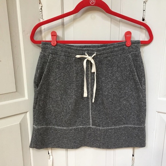 LOFT Dresses & Skirts - LOFT Heather Gray Skirt